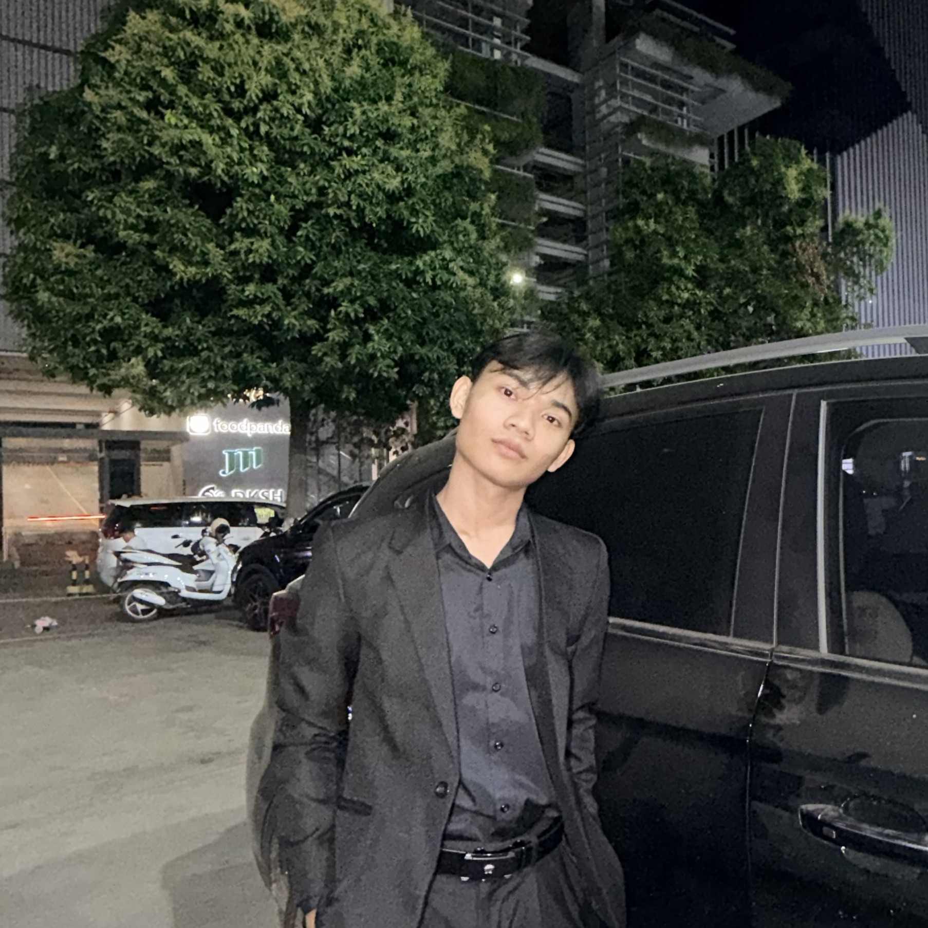 Dara Mongkol - Founder & Developer